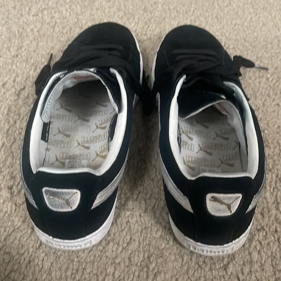Black Puma Suede Classics Men’s Size 11.5 Sneakers - Picture 6 of 6